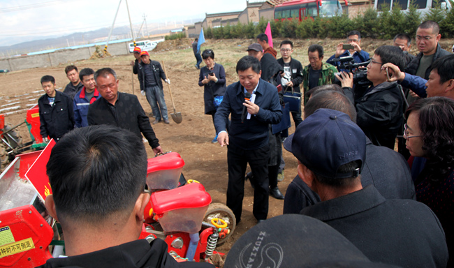 砂河镇张三虎小女人图片